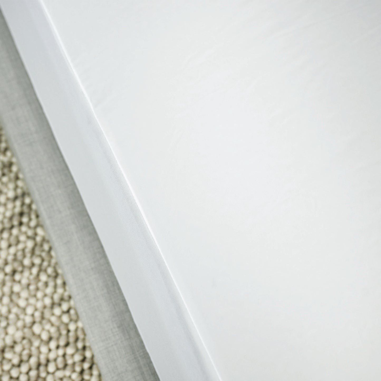 Luxury Waterproof Zippered Mattress Protector