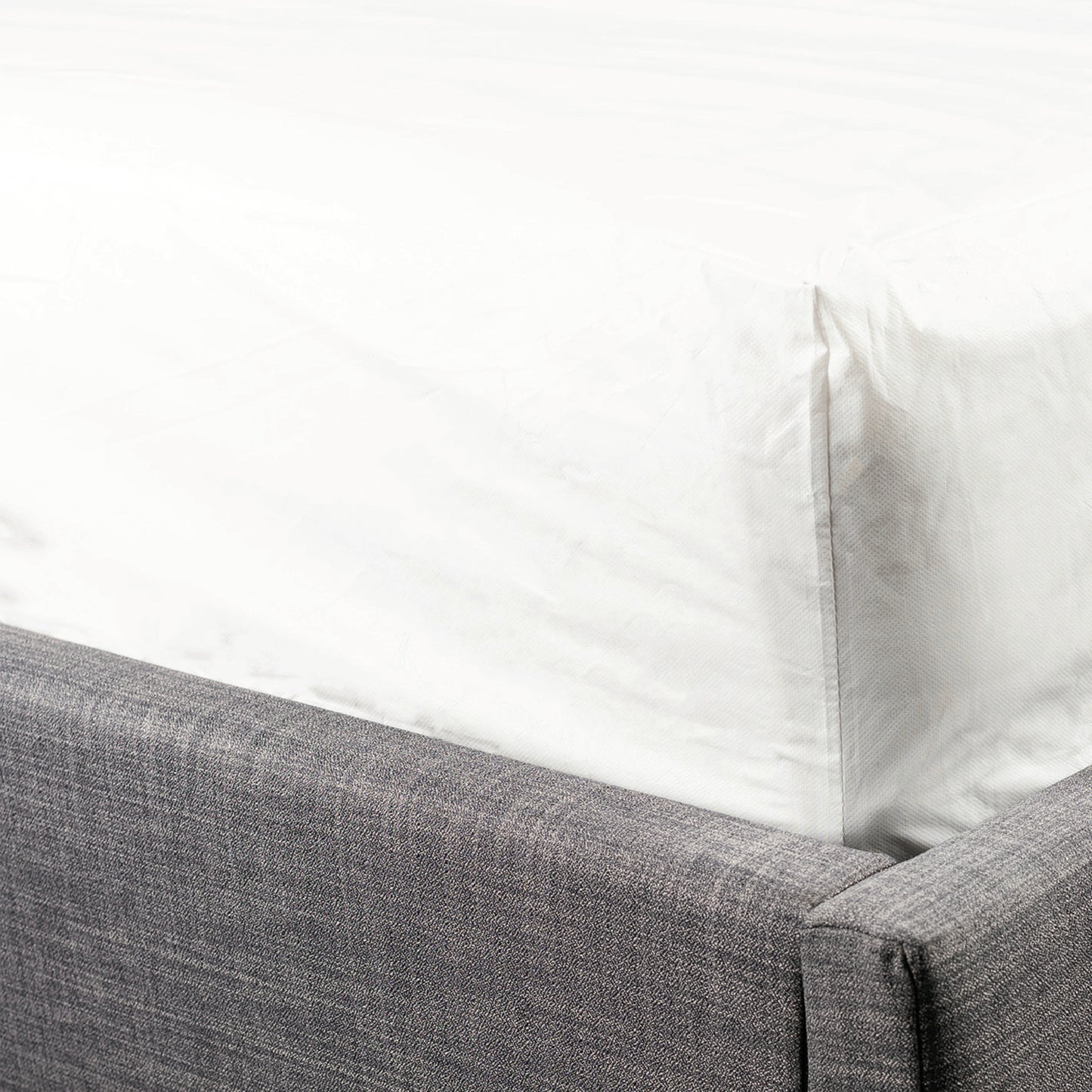 Nexgen Aire 100% Waterproof Zippered Mattress Protector (Twin)