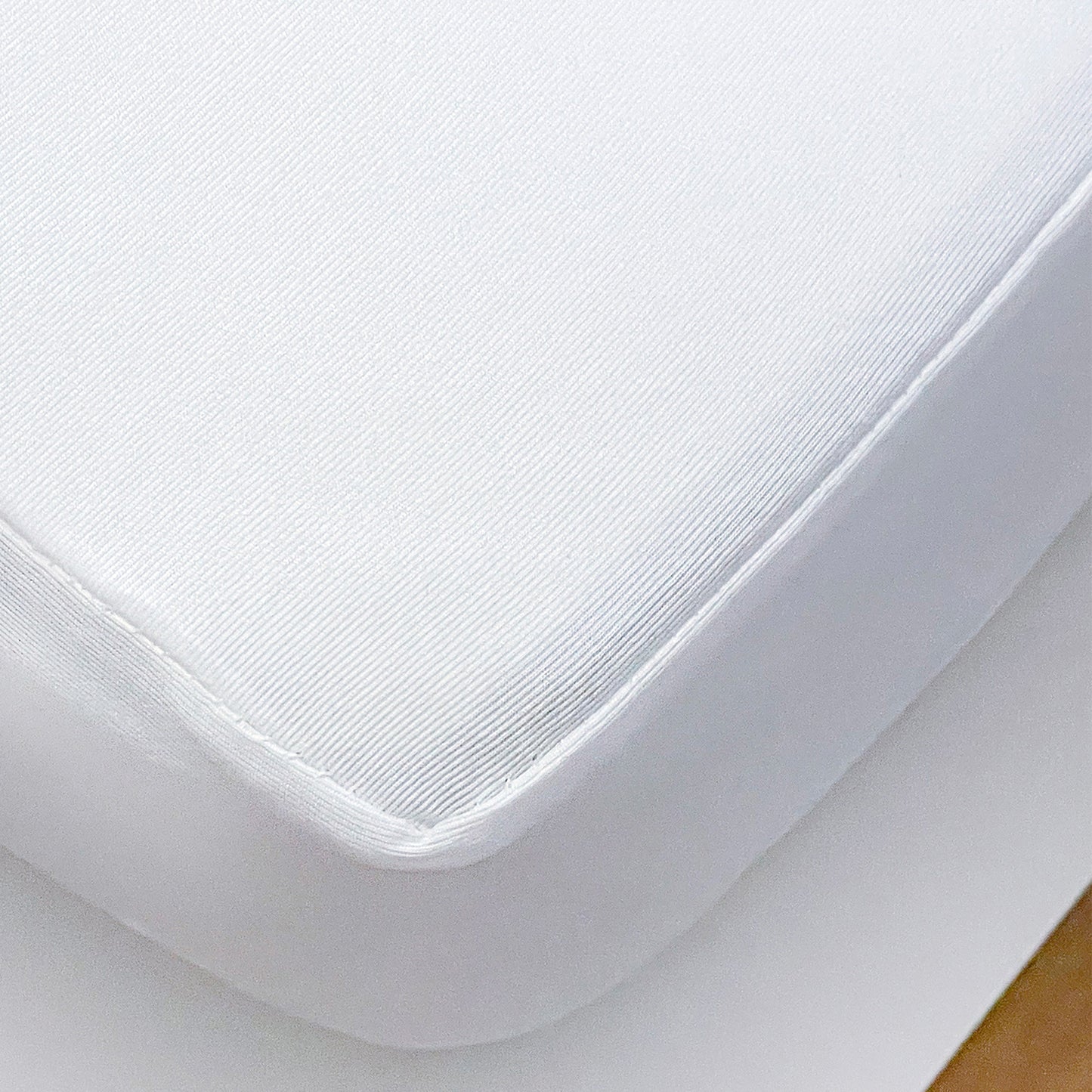 Premium Waterproof, Allergy & Bed Bug Mattress Protector